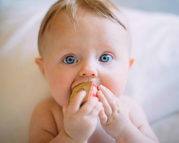 Quels sont les critères pour un bon produit solaire pour enfants ?